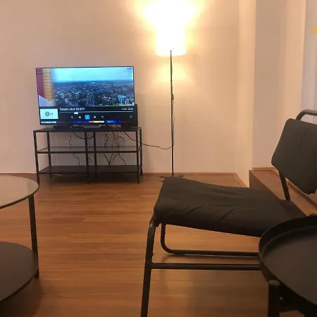 Comfortable And Spacious In One Of Belgrade's Exclusive Neighbourhoods Apartment *